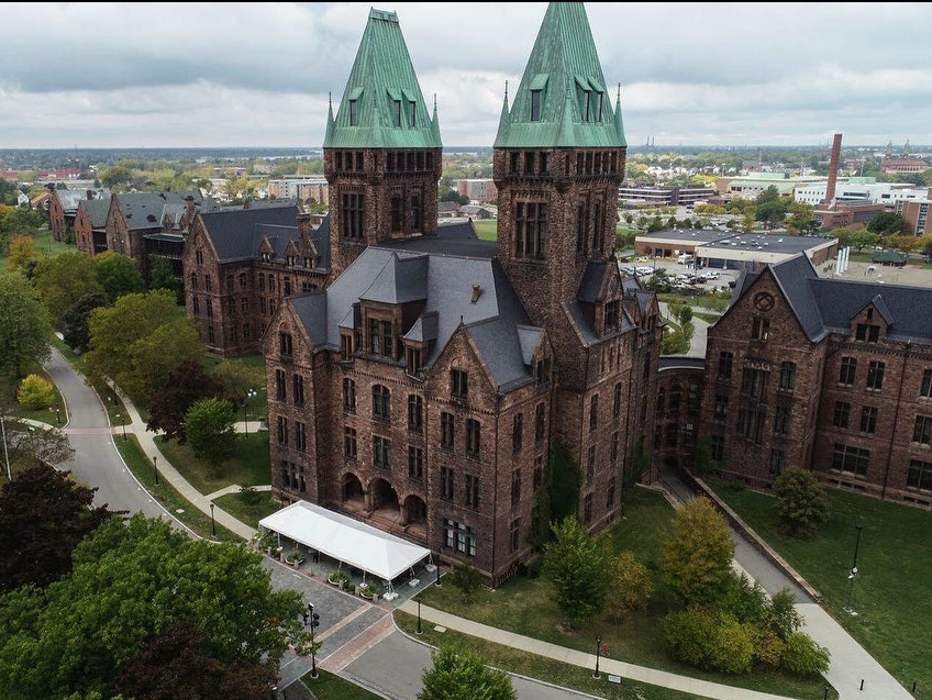 You are currently viewing Beautiful Pictures of the Richardson Olmsted Complex